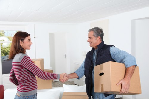 Local removals planning for a flat move in Brompton