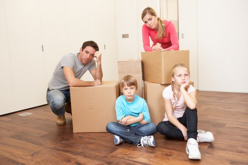 Choosing the right moving truck size in Brompton